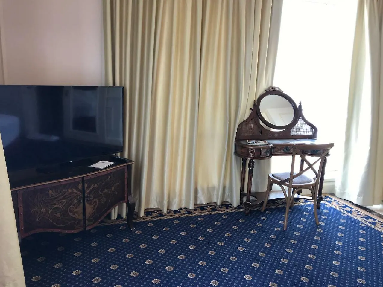Nancy The Imperial Condotel 5 Star Sea View Vung Tau